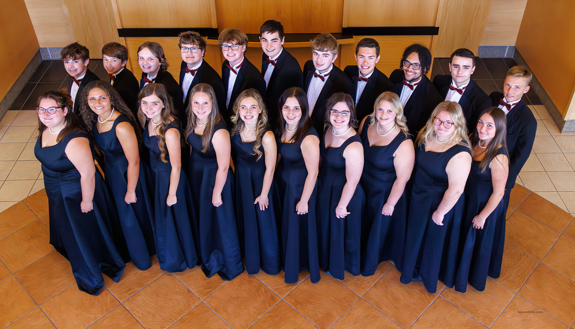 Students pictured from Allendale High School Chamber Choir.